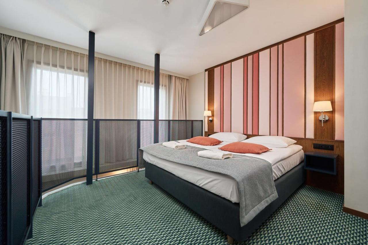 Gwarna Aparthotel City Center Wroclaw By Noclegi Renters Luaran gambar