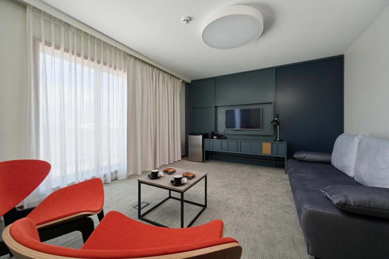 Gwarna Aparthotel City Center Wroclaw By Noclegi Renters Luaran gambar
