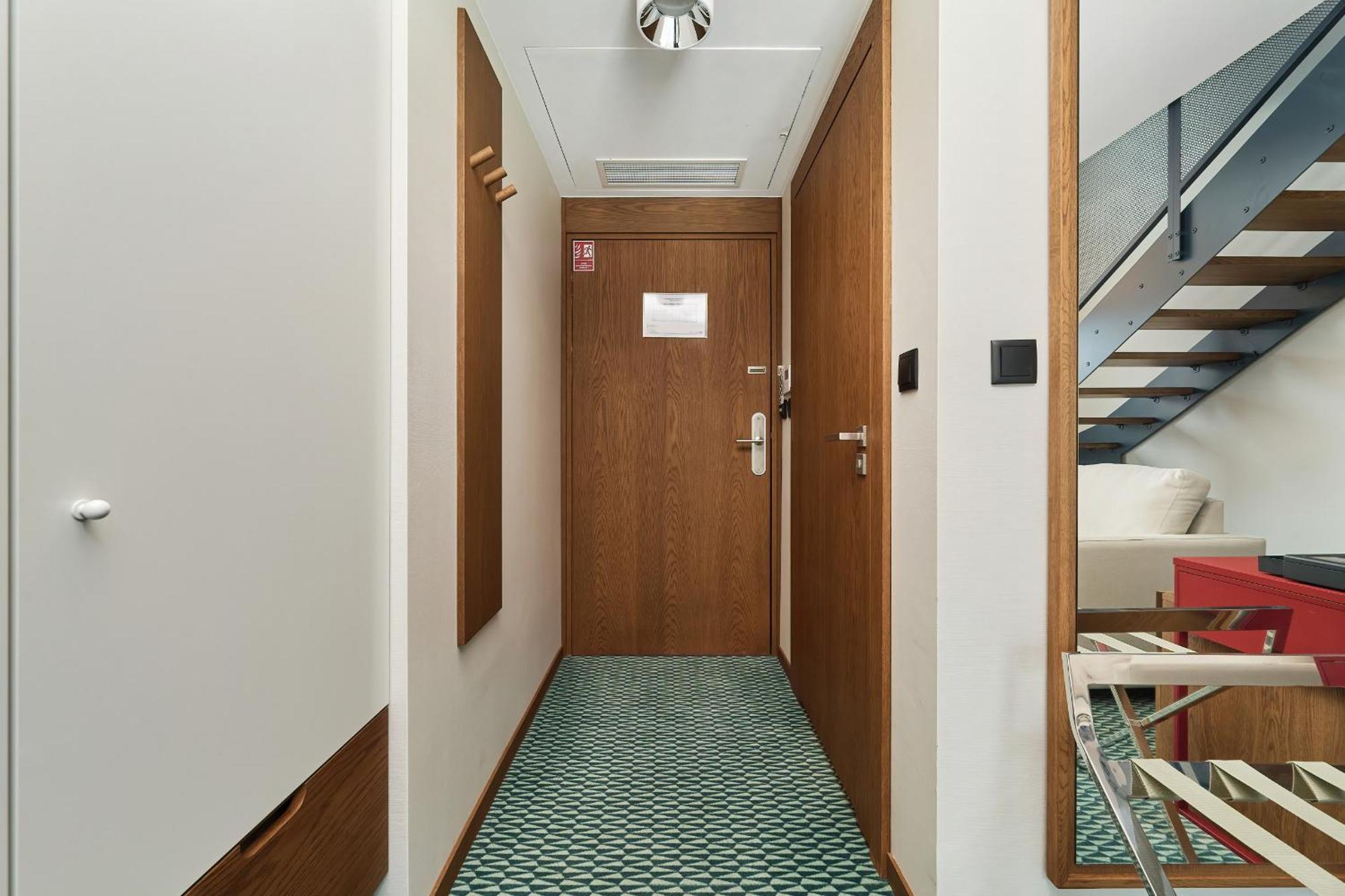 Gwarna Aparthotel City Center Wroclaw By Noclegi Renters Luaran gambar