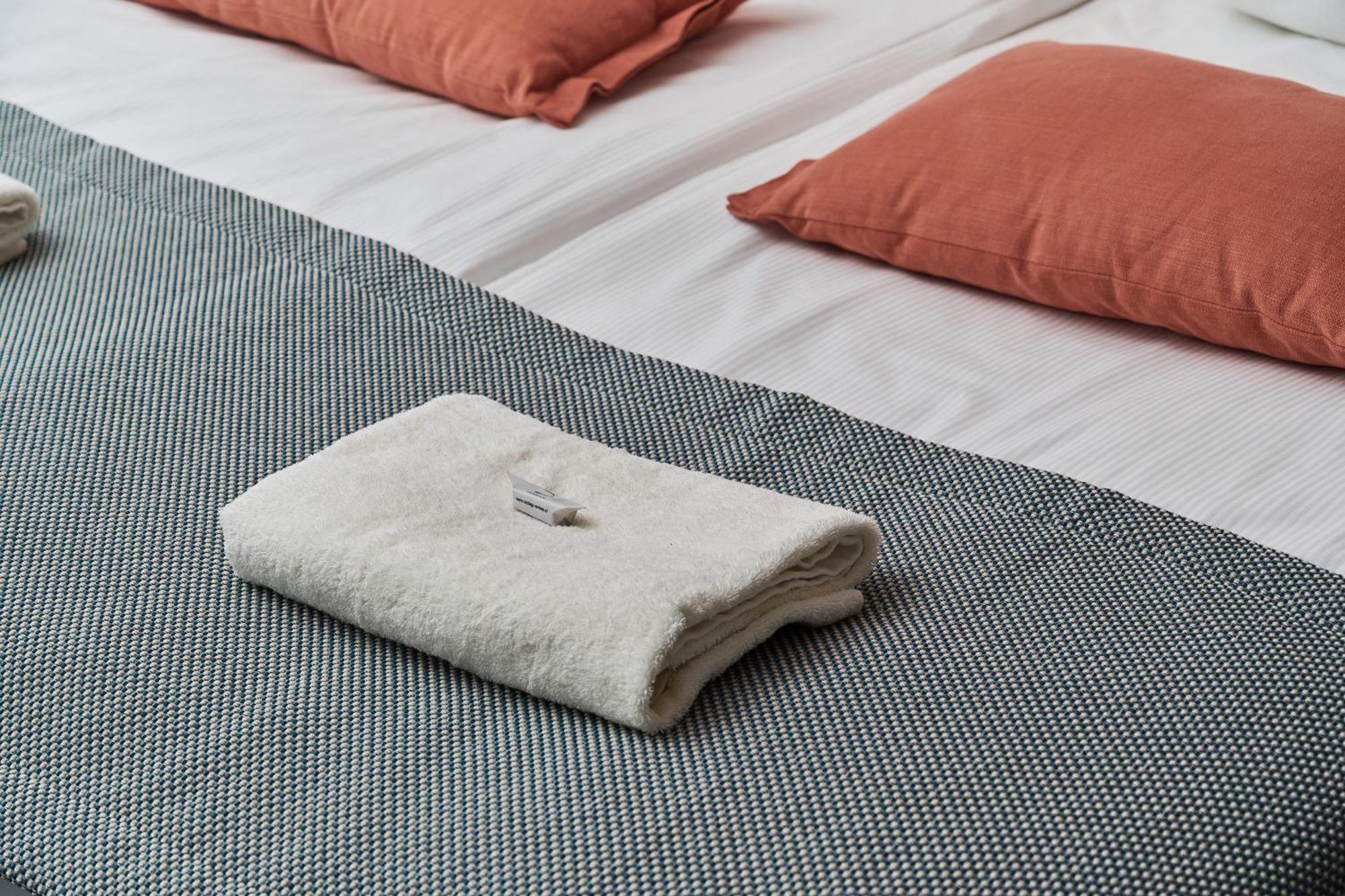 Gwarna Aparthotel City Center Wroclaw By Noclegi Renters Luaran gambar