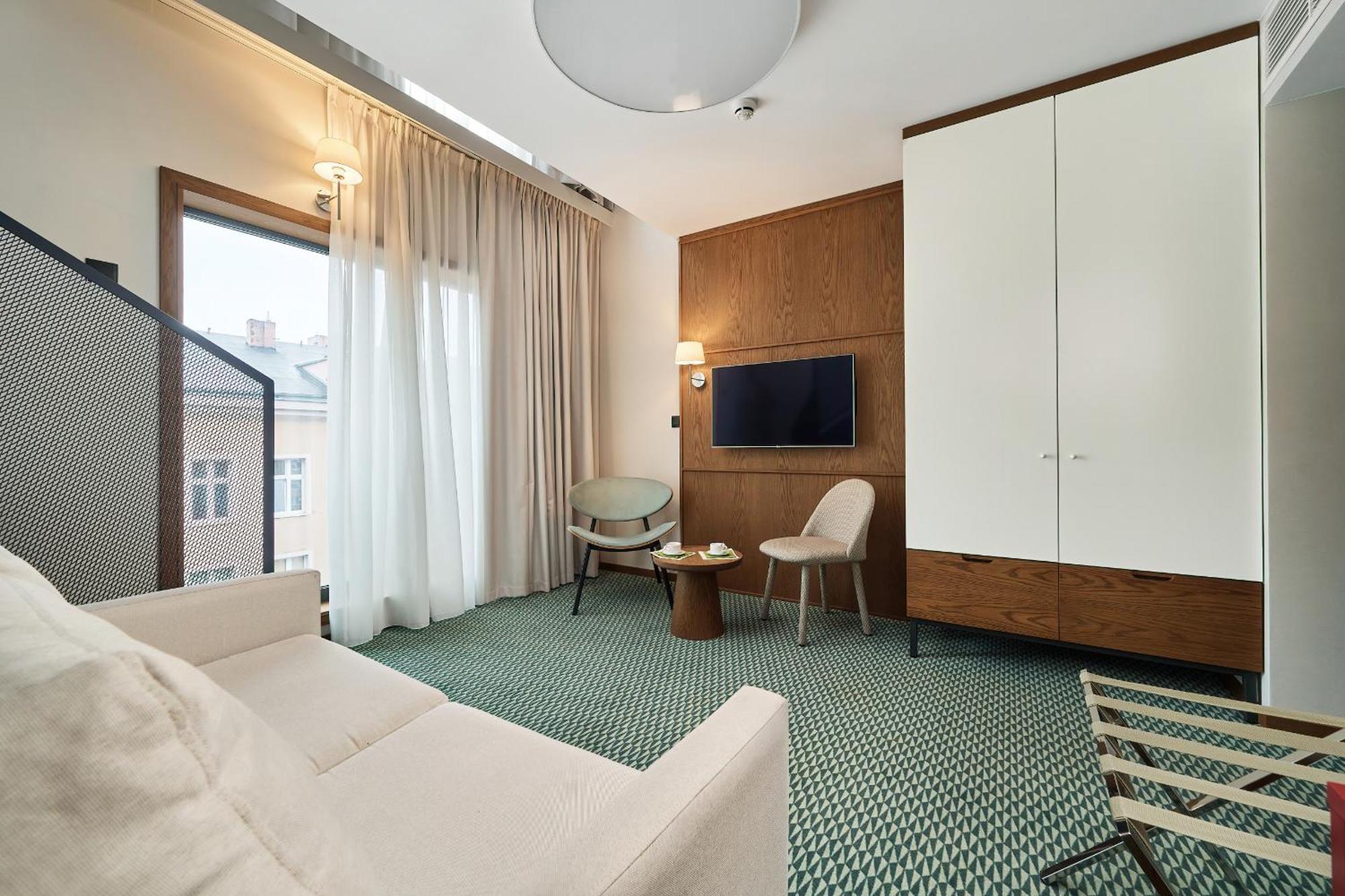 Gwarna Aparthotel City Center Wroclaw By Noclegi Renters Luaran gambar